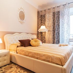 Royal Rooms - Elegante Appartamento Nel Cuore Di Roma